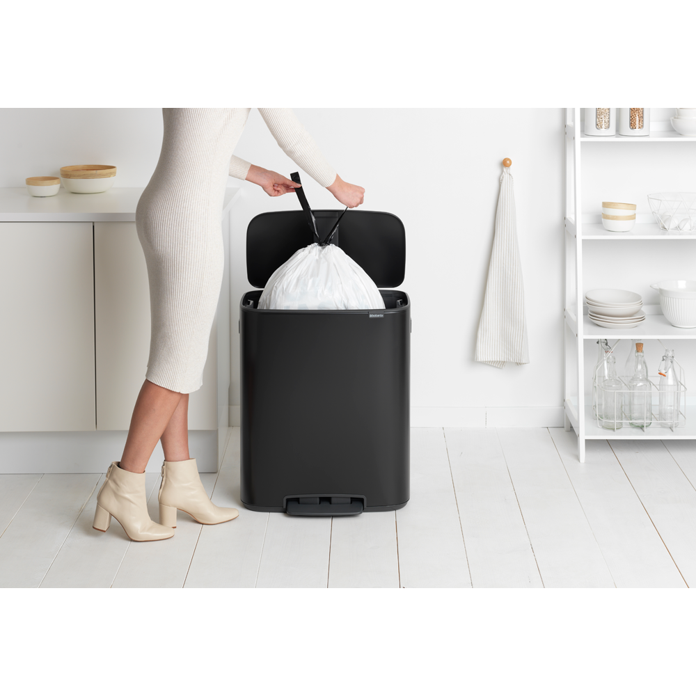 BASURERO BRABANTIA PEDAL BO 60 LT MATT BLACK - 4