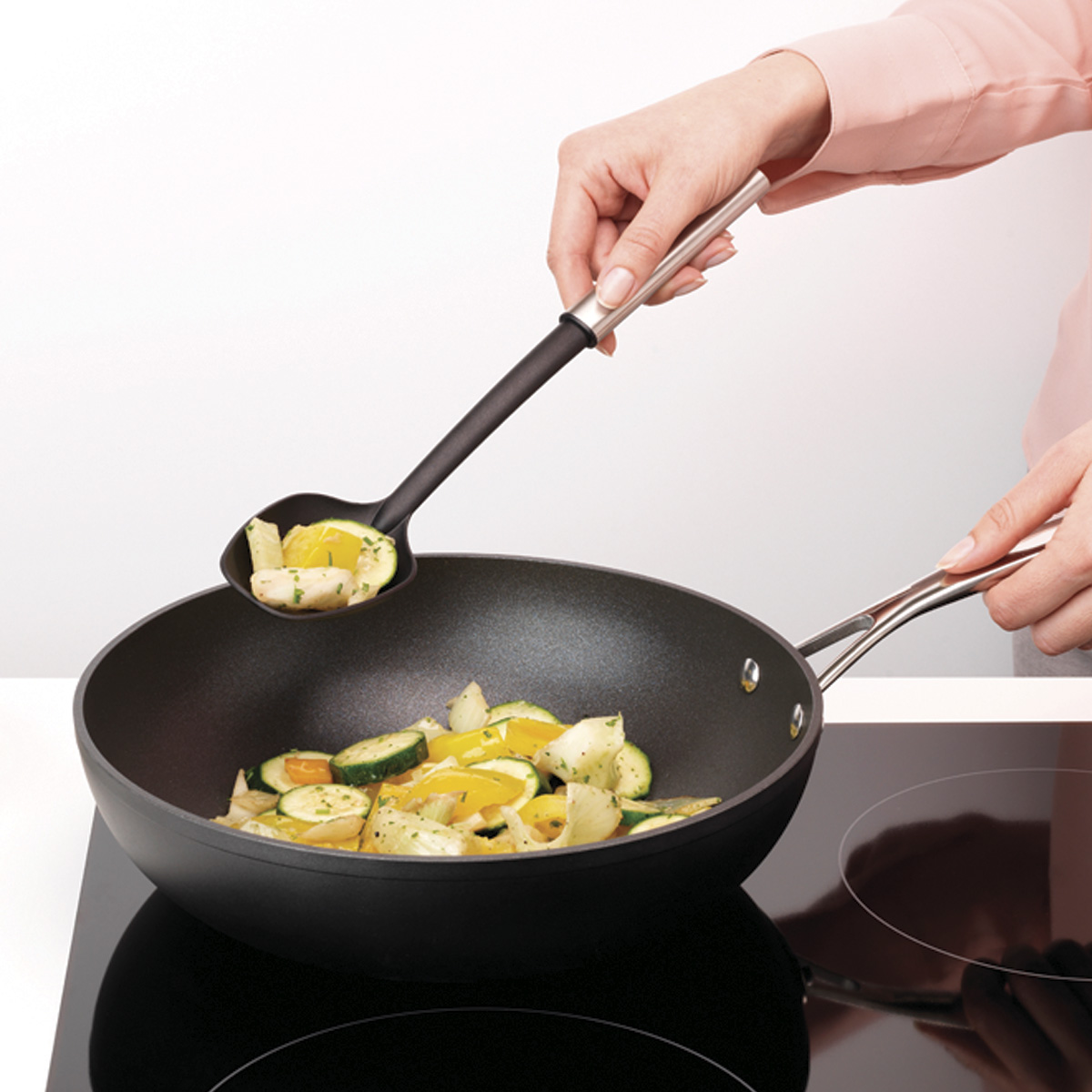CUCHARA BRABANTIA SERVIR ANTIADHERENTE PROFILE MATT STEEL - 4