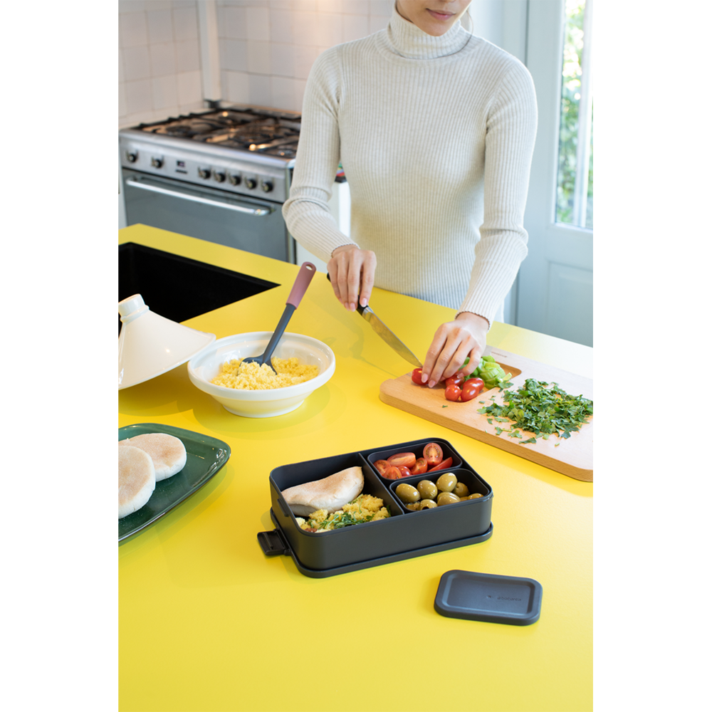 CONTENEDOR BRABANTIA ALMUERZO MAKE & TAKE BENTO GRANDE DARK GREY - 5