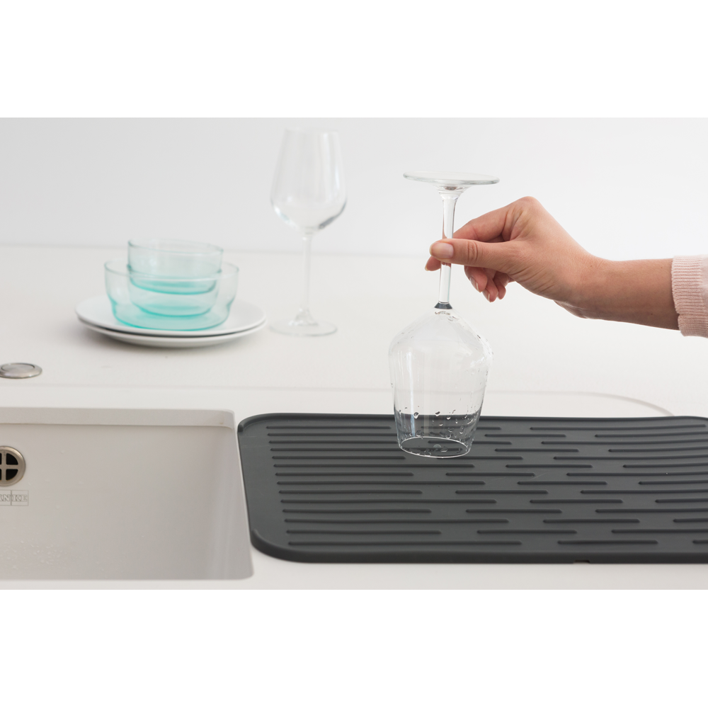 BANDEJA BRABANTIA SECAPLATOS SILICONA SINKSIDE DARK GREY - 2
