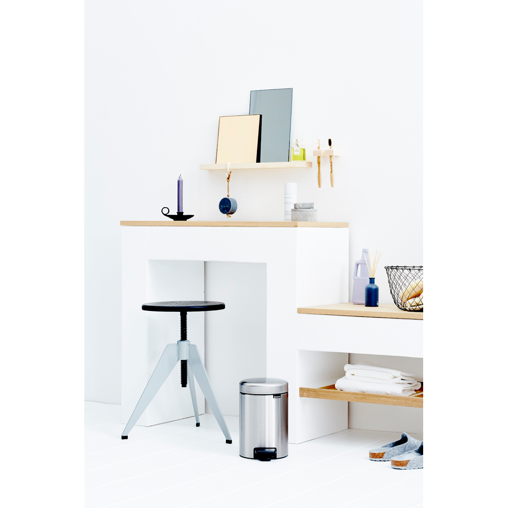 BASURERO BRABANTIA PEDAL NEWICON 3 LT MATT STEEL FINGERPRINT PROOF - 4
