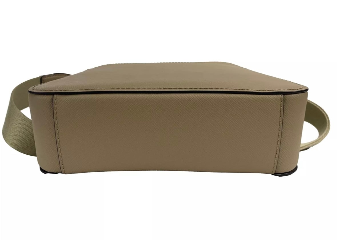 MICHAEL KORS JET SET CARTERA MESSENGER CRUZADA - 2