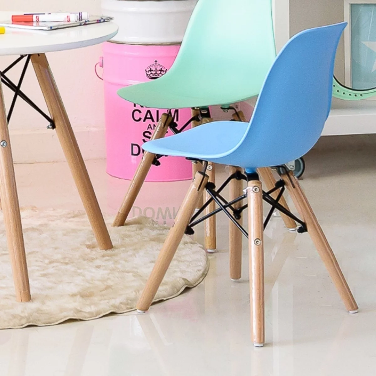 SILLAS WHITE MARKET EAMES ACERO CELESTE PACK X 2 NIÑO - 2