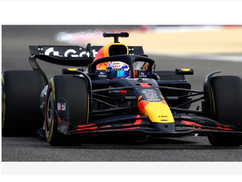 RED BULL RB21 VERSTAPPEN 2025 ESCALA 1/43 BBURAGO DE LUJO - 5