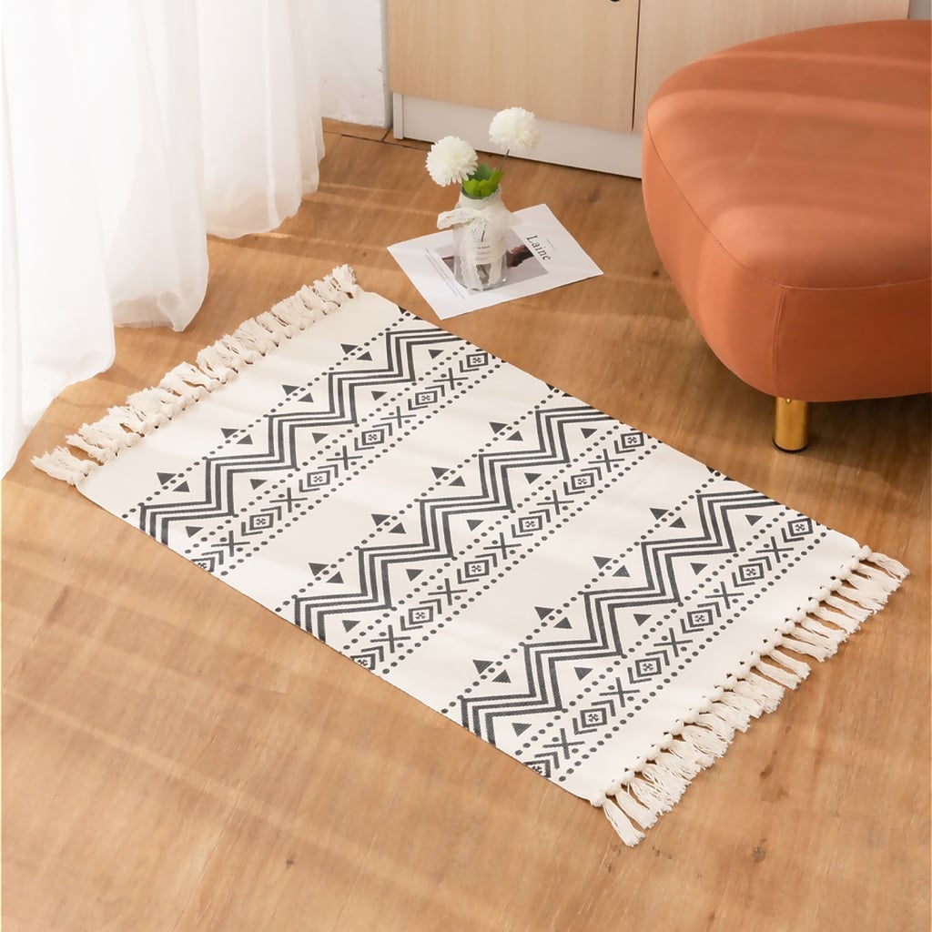 BAJADA DE CAMA 60X90 CM DE LINO CON DISEÑO ÉTNICO EN COLOR NEGRO 738 - 1