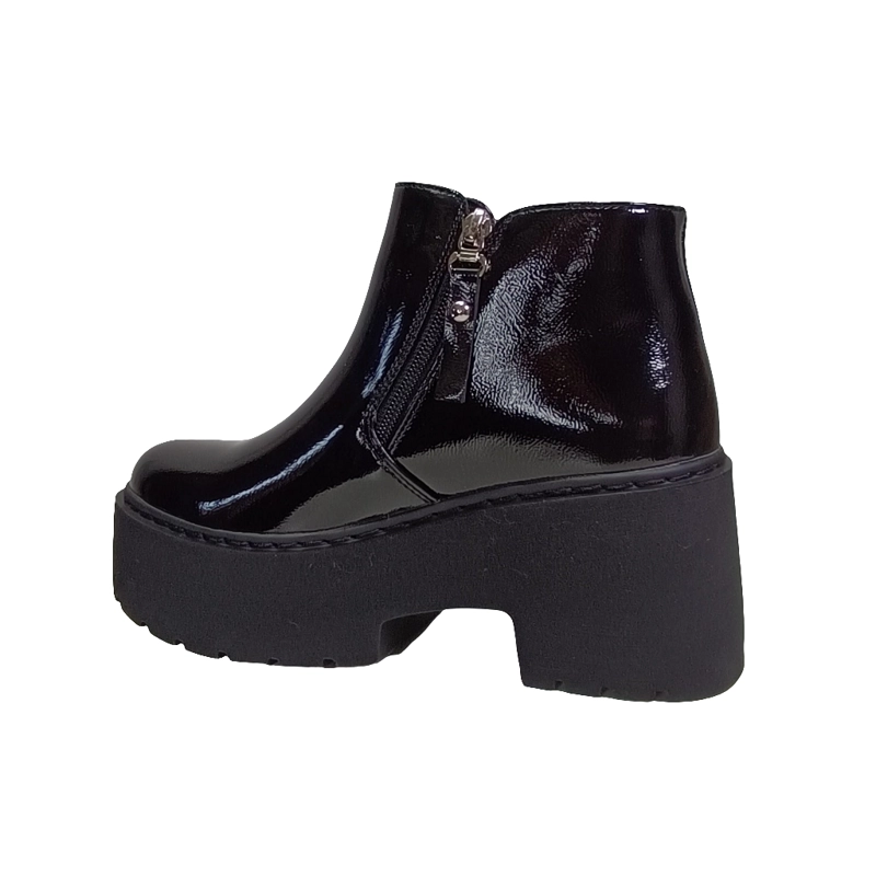 BOTIN DE CHAROL CON PLATAFORMA CUÑA Y CIERRES NEGRO - 5