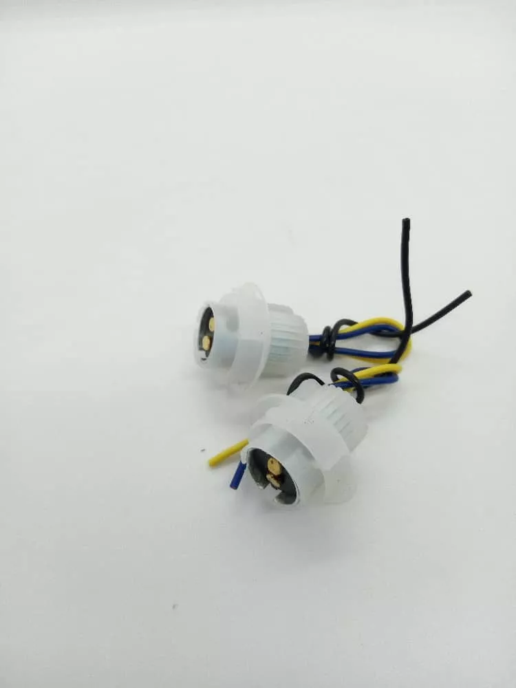 X2 SOCATE PARA LUZ 2 CONTACTO ALTA Y BAJA PARA AUTO - 2