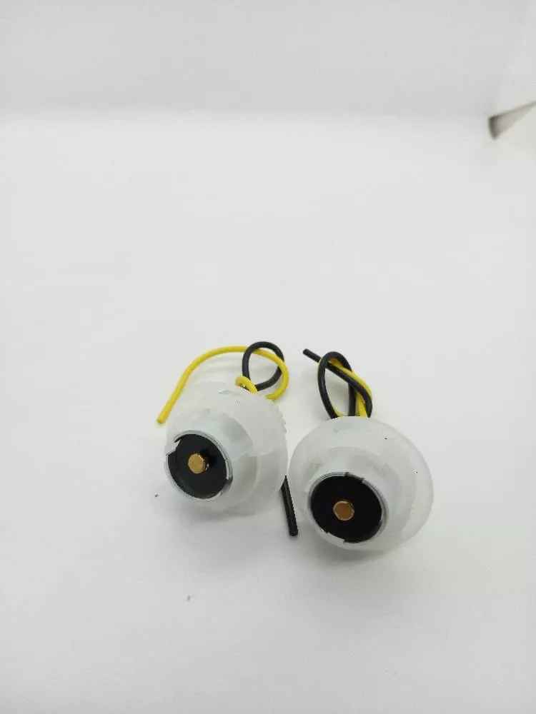 X2 SOCATE PARA LUZ 1 CONTACTO ALTA Y BAJA PARA AUTO - 1