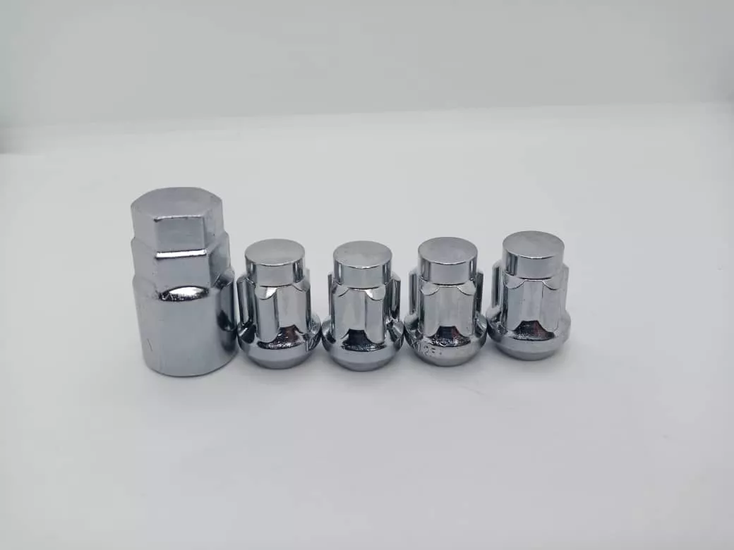 JUEGO 4 TUERCA SEGURIDAD 1 LLAVE ACERO COLOR PLATA M12X1.25 - 2