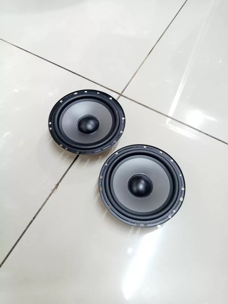 PAR DE MEDIOS 6.5 PULGAS 16CM 100WATTS 4 OHMS MOD-CTC-607 - 5