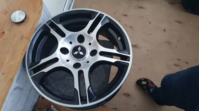 SET X4 TAPA CENTRO LLANTAS AUTOS 60MM UNIVERSAL MITSUBISHI - 2