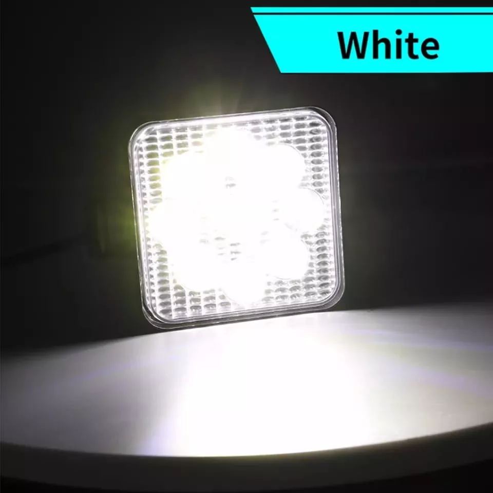 PAR DE NEBLINEROS LED 27WATT 2090LM C/U CUADRADO 10.5X10.5CM - 5
