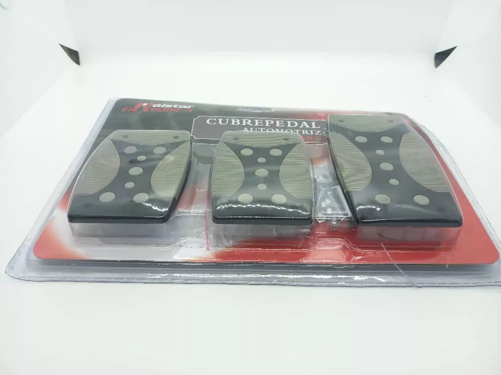 SET CUBRE PEDALES AUTO 3 PIEZA ALUMINIO GOMA NEGRO CON GRIS - 4