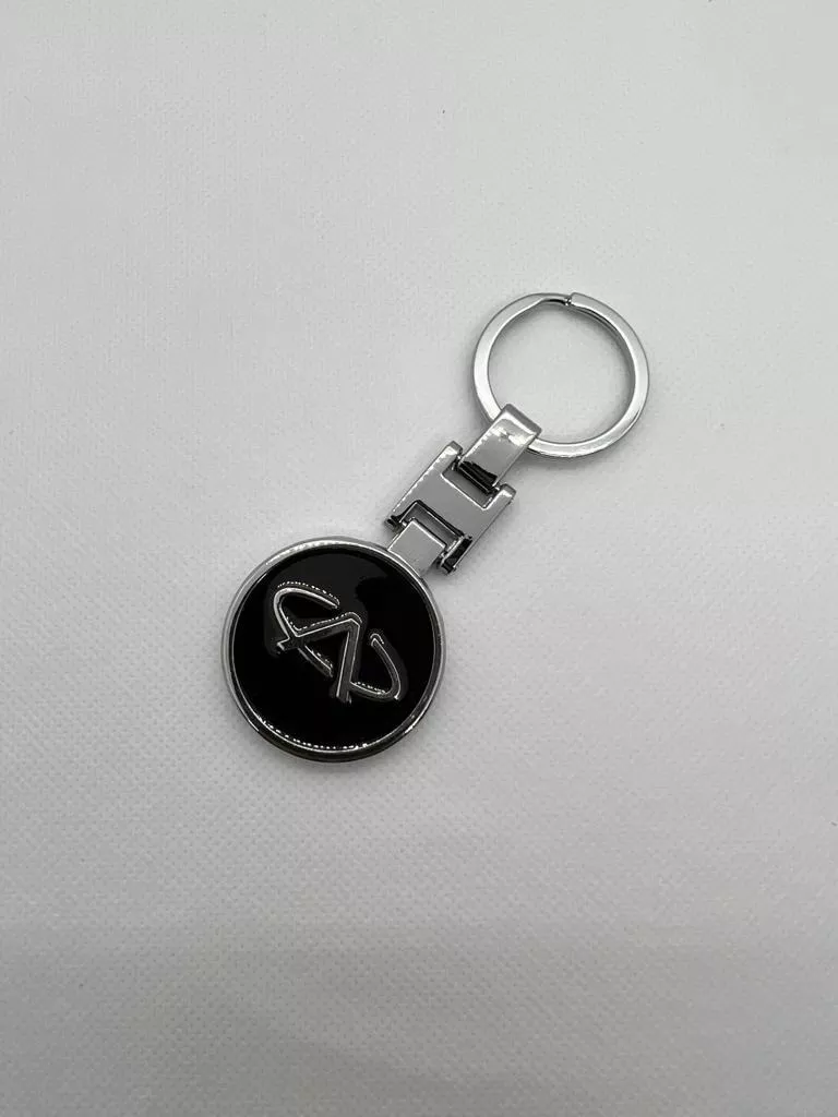 LLAVERO MARCAS AUTO METAL CROMADO CON LOGO - 1