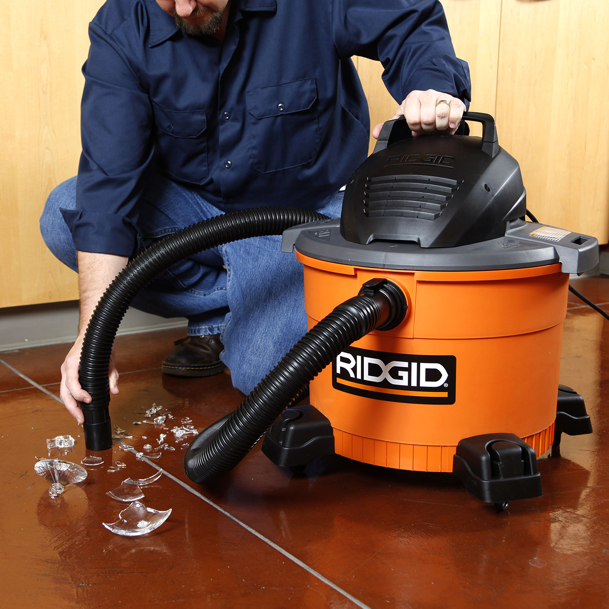 RIDGID ASPIRADORA SECO-MOJADO 23 LT 2,5HP WD0655 - 2