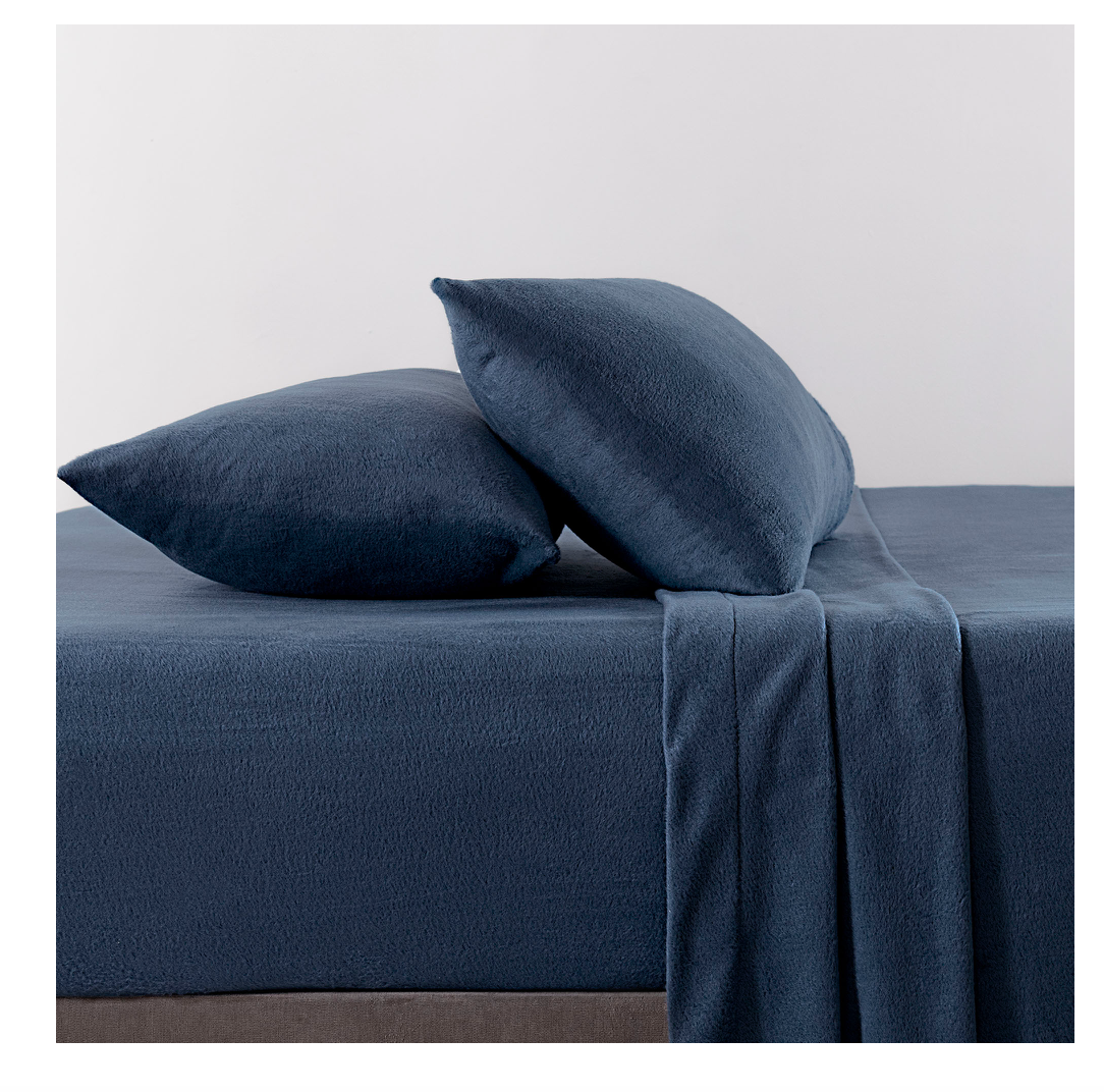 SABANA DE POLAR 2 PL + 2 FUNDAS DE ALMOHADA - 1