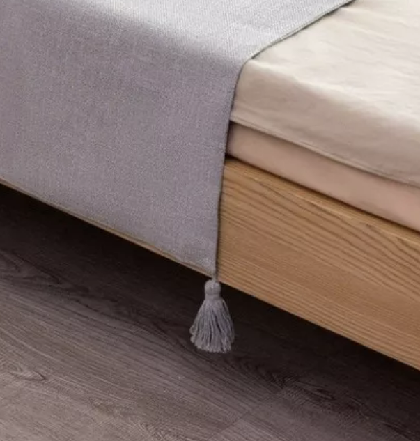 PIECERA RIQUI POMPONES 2 PLAZAS KING 210 X 70 CM LINO GRIS - 3