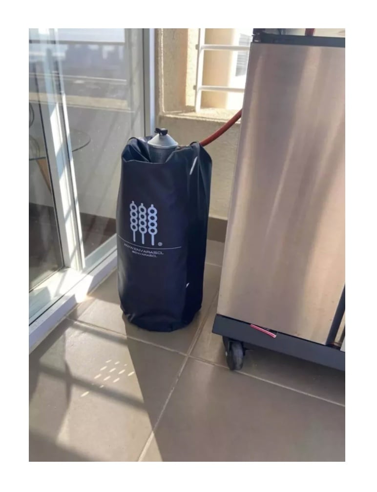 FUNDA PARA BALÓN DE GAS 15KGS EN VARAS - 3