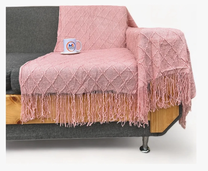 MANTA RIQUI DECORATIVA TEJIDA SILLON PIECERA CAMA BEIGE - 1