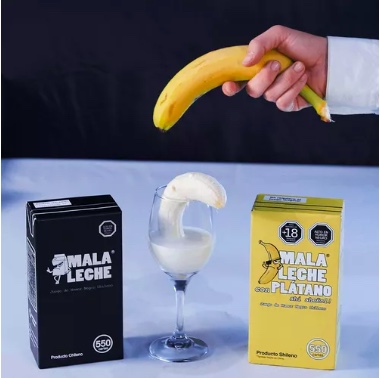 MALA LECHE CON PLÁTANO ES UNA EXPANSIÓN AUTOJUGABLE DEL JUEGO DE APUESTAS DE «COMPLETE LA ORACIÓN». - 5