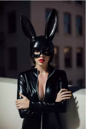 MÁSCARA RIQUI OREJAS CONEJO PLAYBOY - 5