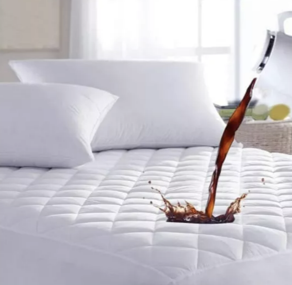 CUBRE COLCHÓN KING IMPERMEABLE + FUNDAS PARA ALMOHADAS - 1