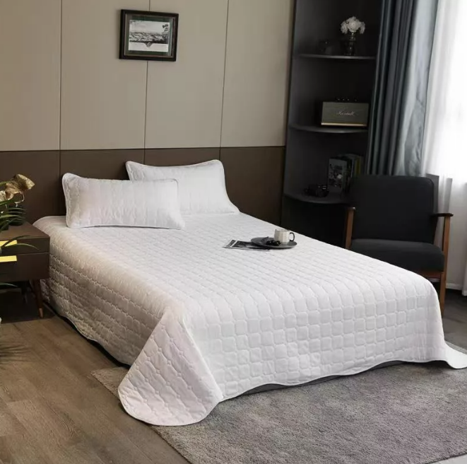 CUBRECAMA QUILT COBERTOR KING BLANCO - 2