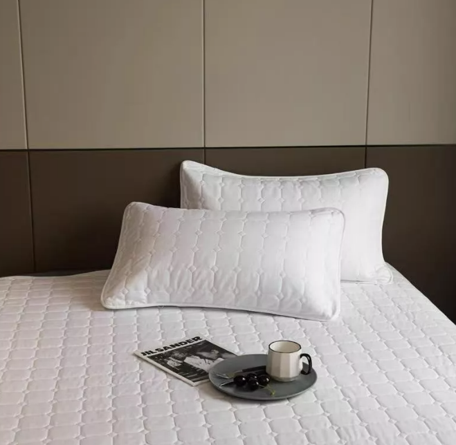 CUBRECAMA QUILT COBERTOR KING BLANCO - 3