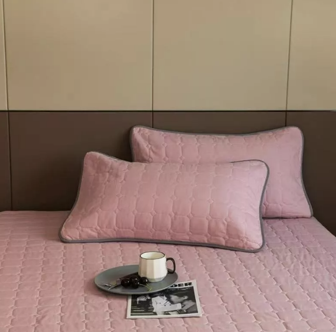 CUBRECAMA QUILT COBERTOR KING ROSADO Y GRIS - 4