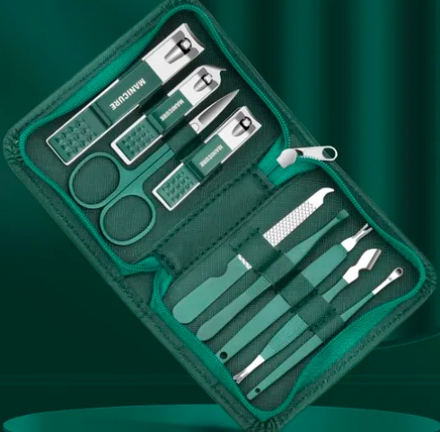 KIT PROFESIONAL PARA EL CUIDADO DE LAS UÑAS - 2