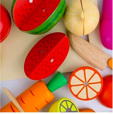 SET CORTA FRUTAS Y VERDURAS MADERA CON IMAN JUEGO 17 PIEZAS - 3