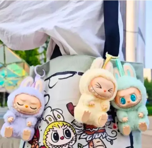LABUBU HAVE A SEAT THE MONSTERS - LIMITED COLLECTION - 2
