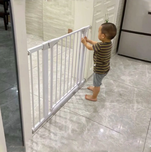 REJA DE SEGURIDAD BEBE  PUERTAS O ESCALERAS - 3