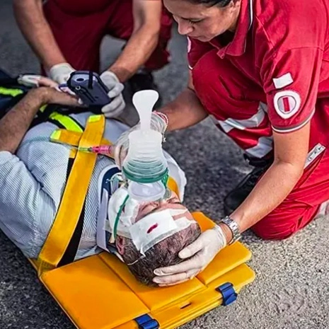 BOTIQUIN DE PRIMEROS AUXILIOS PORTATIL - 2