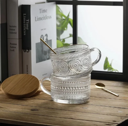 JUEGO DE 4 TAZAS VINTAGE DE VIDRIO - 4