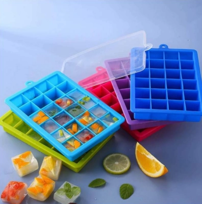 CUBETERA SILICONA CON TAPA COLORES SURTIDOS MOLDE HIELO - 1