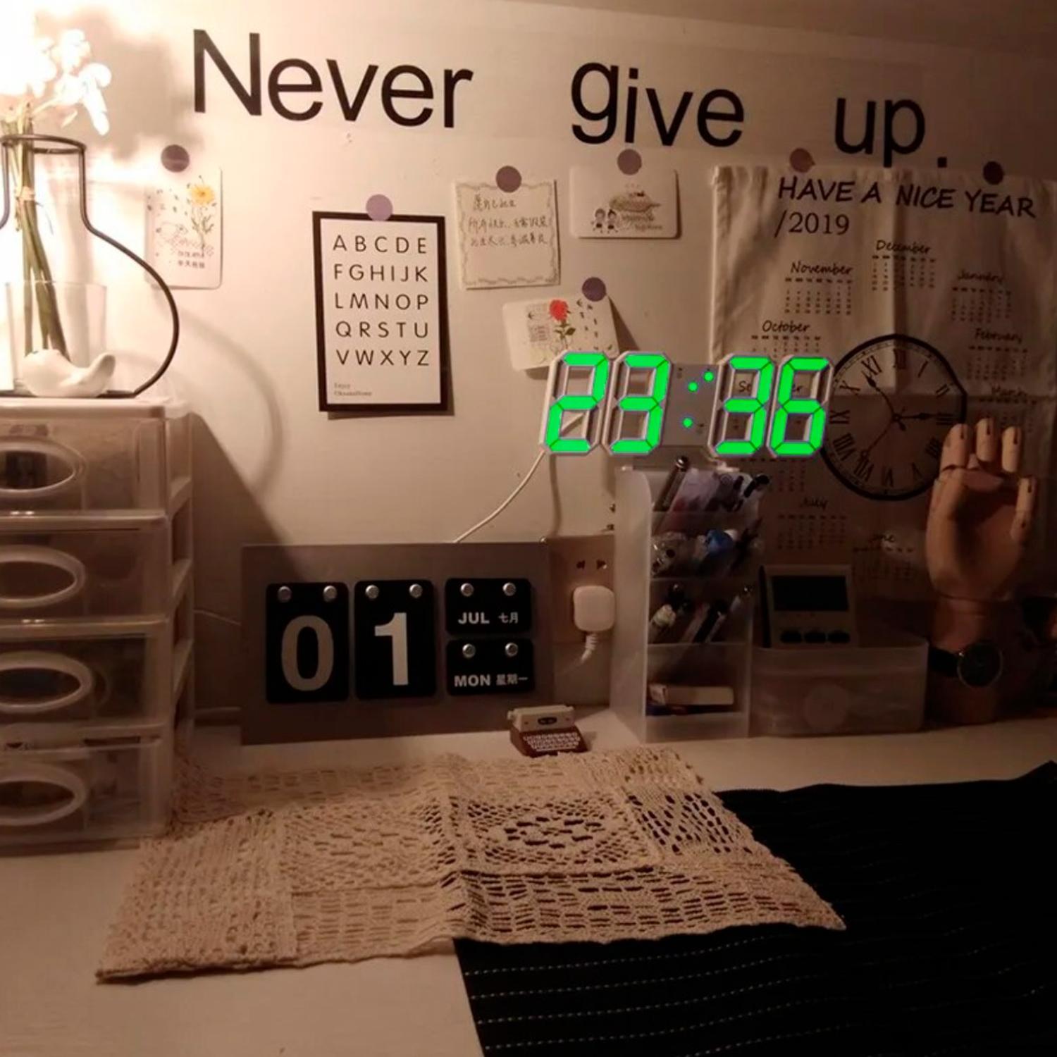 RELOJ DESPERTADOR DIGITAL LED 3D DE ESCRITORIO O MURO - 5