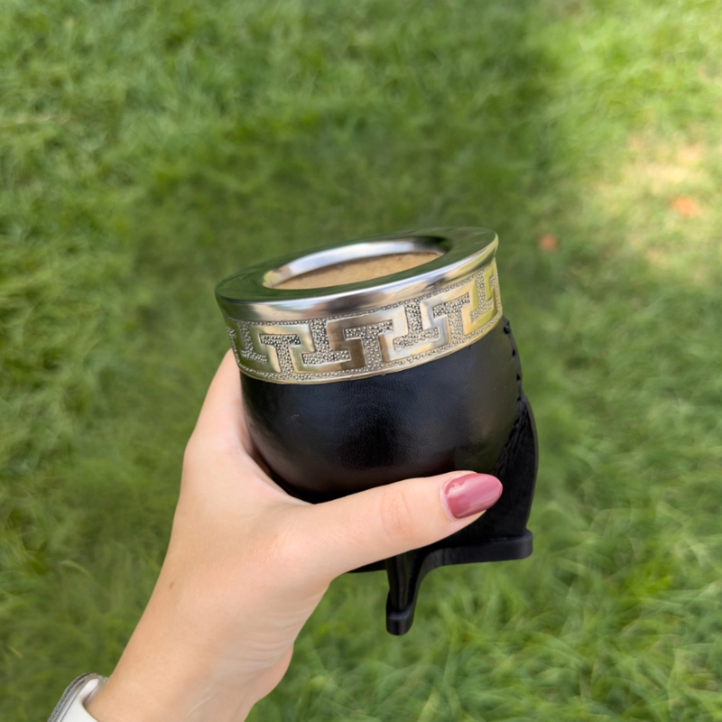 MATE IMPERIAL DE CALABAZA CON CUERO Y VIROLA DE ALPACA TAMAÑO CLASICO - 4