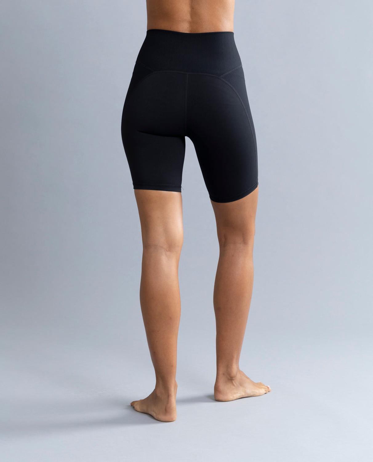 LEGGING CORTAS DAFNE BLACK - 3