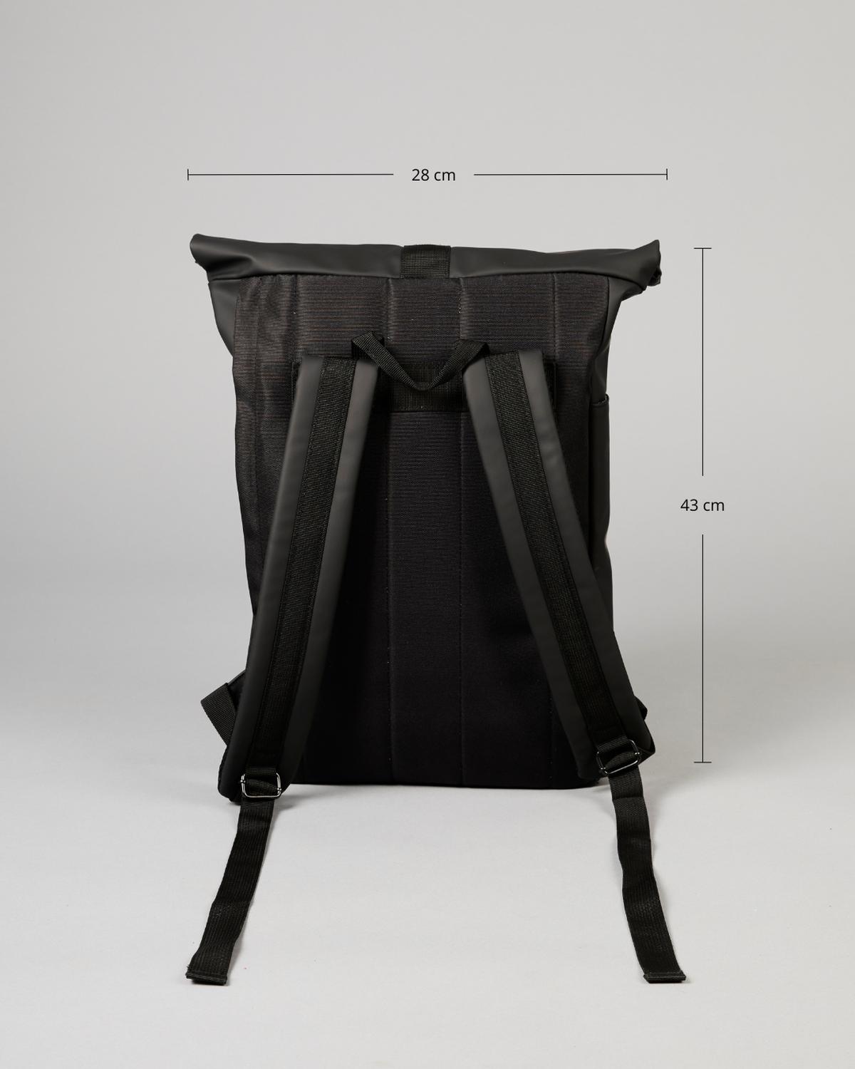 MOCHILA URBAN ARTEMISA BLACK 12 LTS. - 4