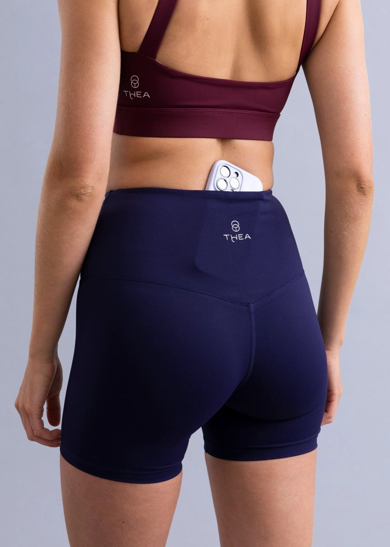 LEGGING LADA NAVY / CORTAS, LISAS CON BOLSILLO TRASERO Y SIN COSTURA FRONTAL - 8