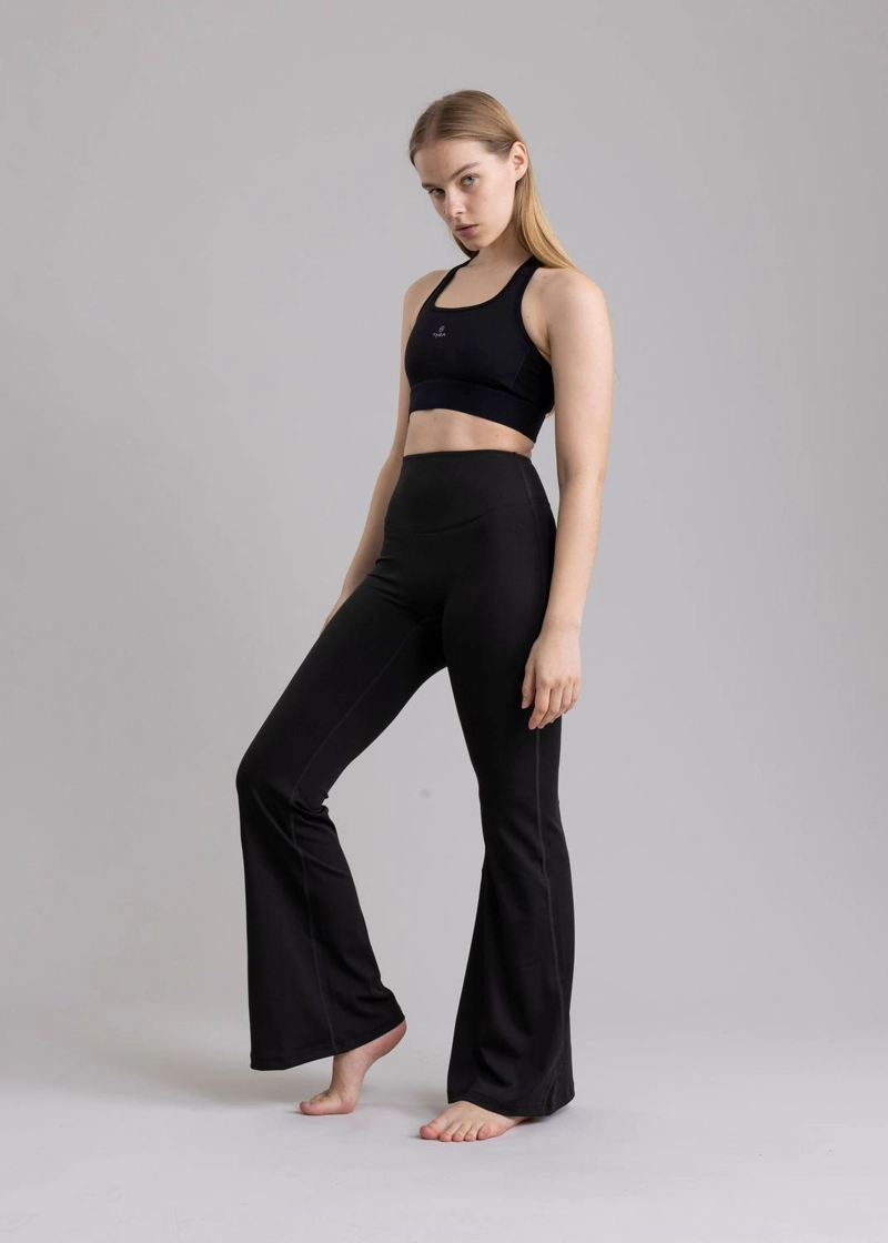 PANTALON LEGGING BRIGID BLACK - ACAMPANADO Y DE TIRO ALTO - 1