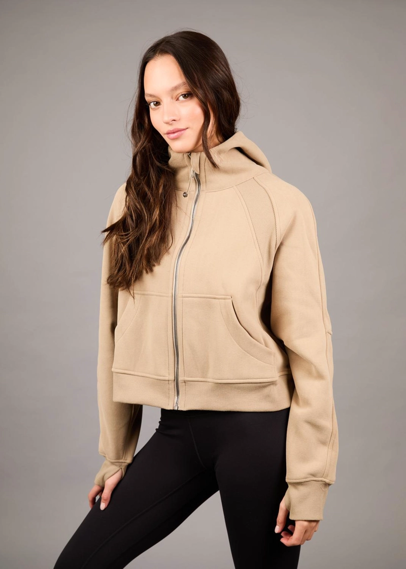 POLERON KISHAR KHAKI CON CAPUCHA - 1