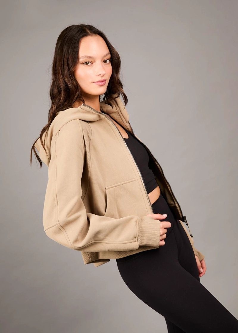 POLERON KISHAR KHAKI CON CAPUCHA - 4