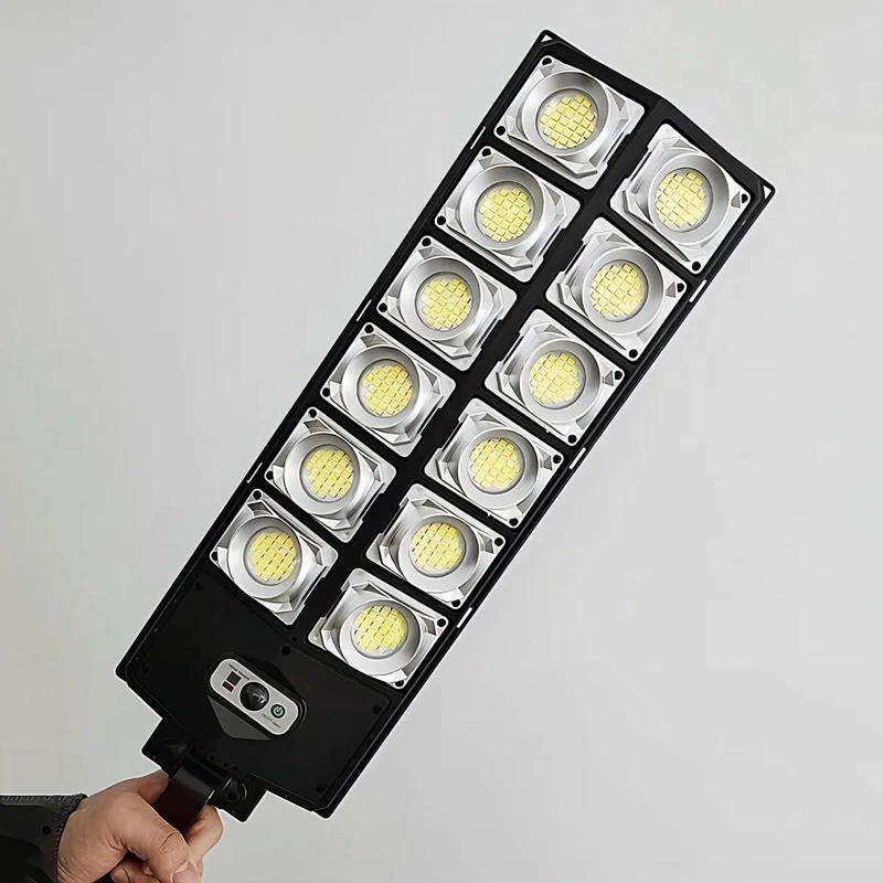 REFLECTOR LED SOLAR 400W MANGOCARGO EXTERIOR CON SENSOR DE MOVIMIENTO Y CONTROL REMOTO - 1