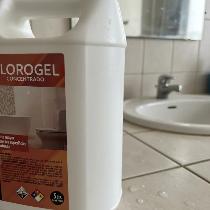 CLORO GEL CONCENTRADO INDUSTRIAL 5L STRONGER - 3