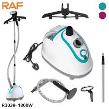 PLANCHA DE ROPA VERTICAL A VAPOR CON RUEDAS 1700W RAF R.3039 - 2