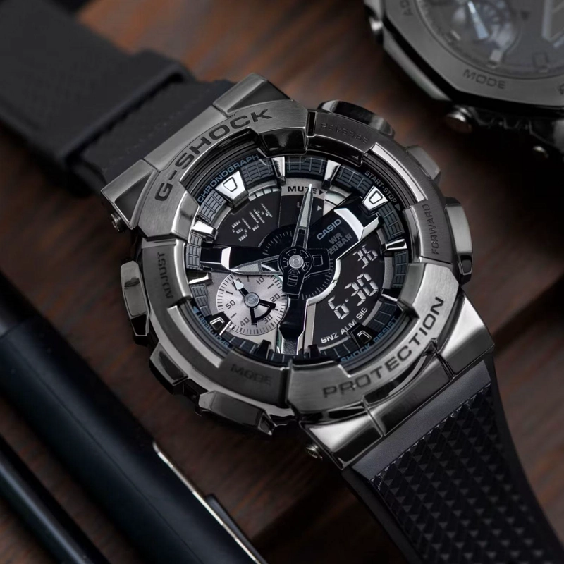 RELOJ G-SHOCK HOMBRE GM-110BB-1ADR - 2