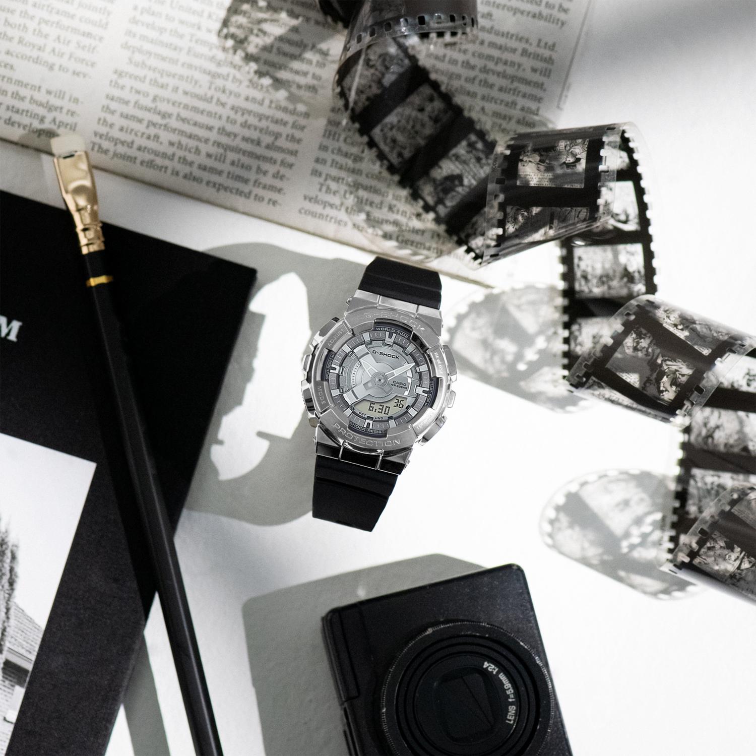 RELOJ G-SHOCK MUJER GM-S110-1ADR - 4