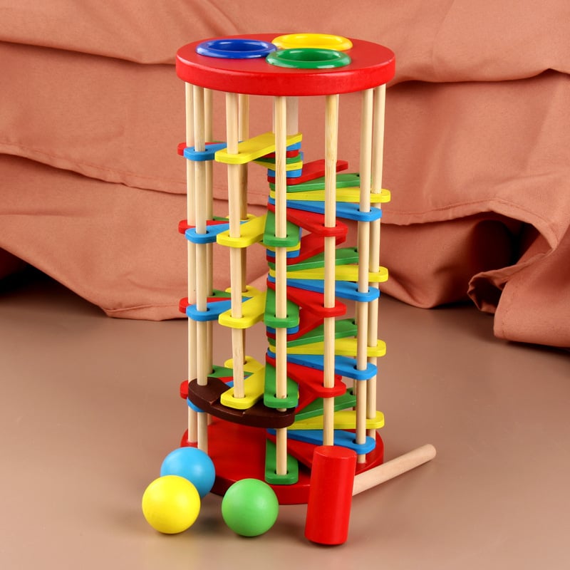 JUEGO DE PELOTAS CON MARTILLO Y ESCALERA MONTESSORI - 5